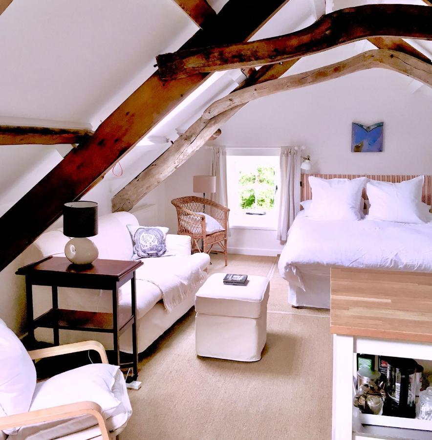 The Attic Apartment, Quay Street Studios Cardigan Buitenkant foto